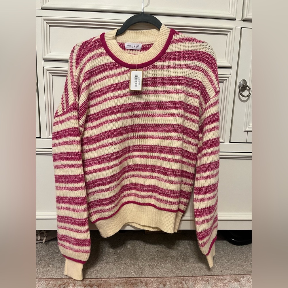 Vestique sweater
